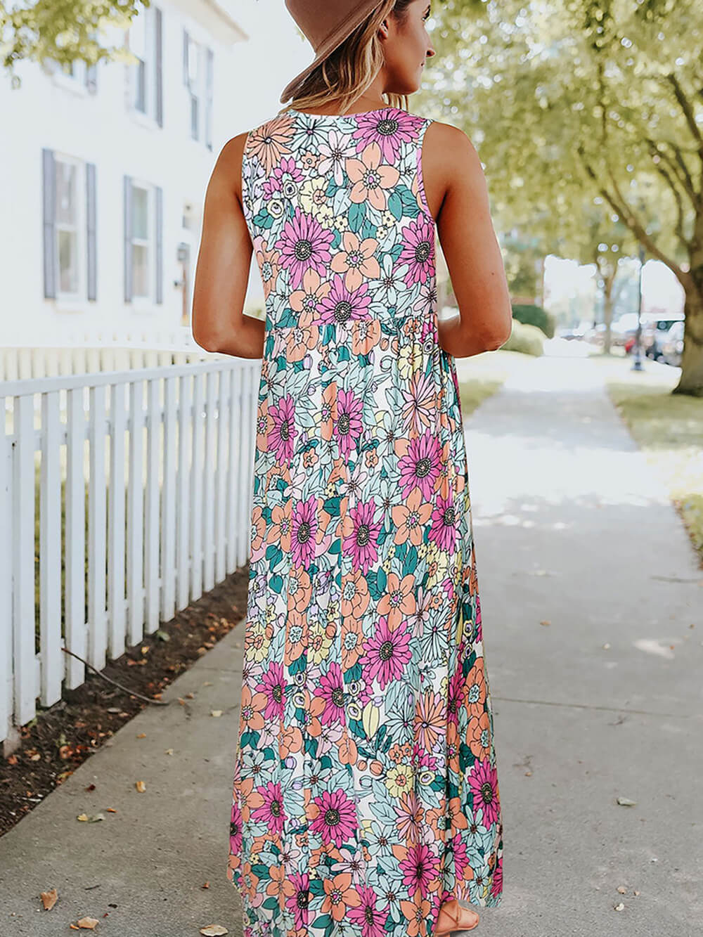 Sleeveless Maxi Dress: High Waist Hippie