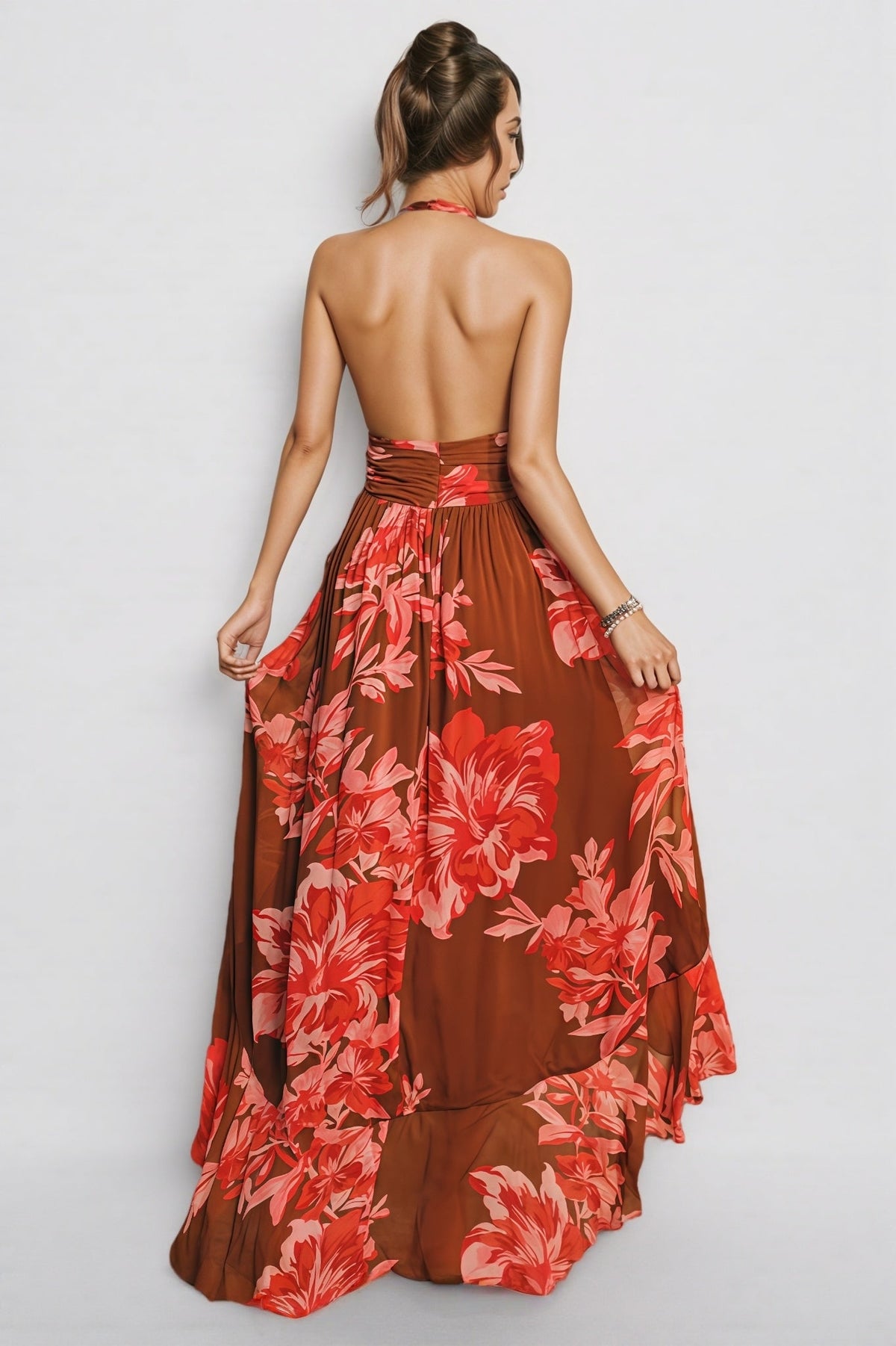 Corvak Backless Printed Maxi Dress