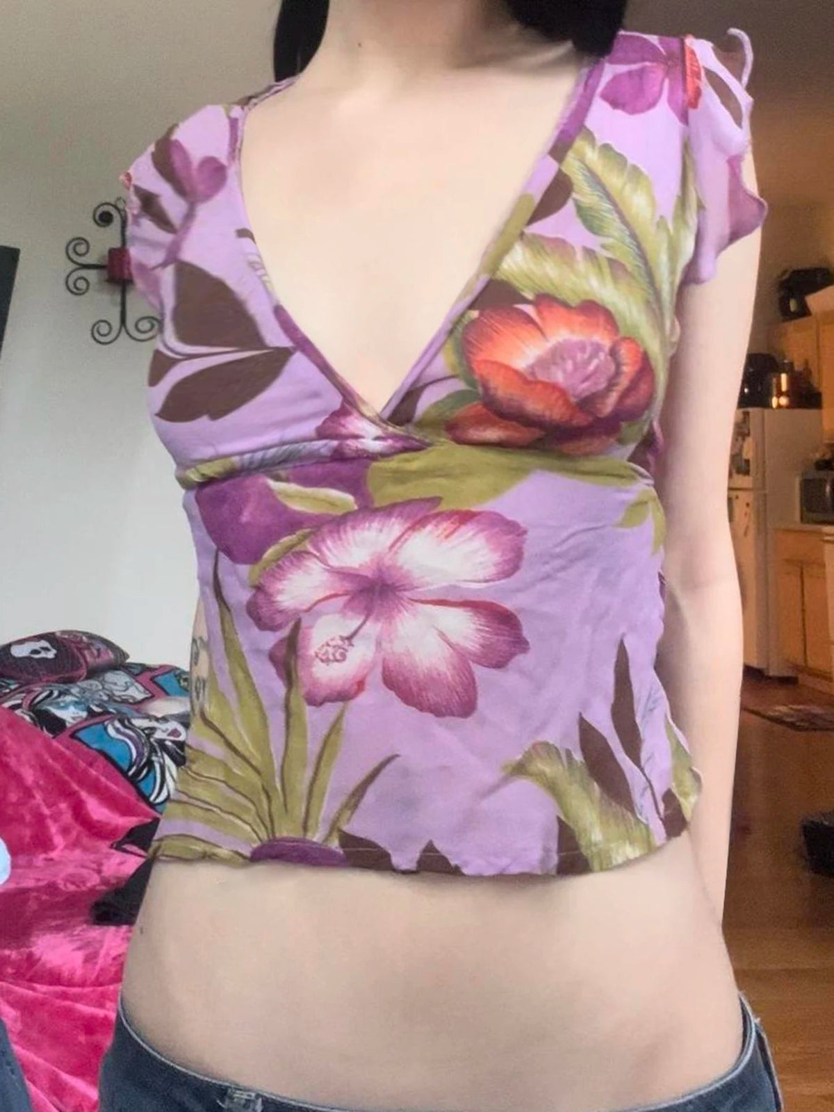 Butterfly Sleeve Slim Fit V-neck Blouse Crop Top
