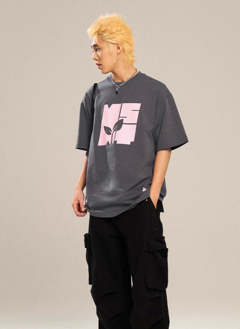 Graphic T-shirt With Contrast Logo