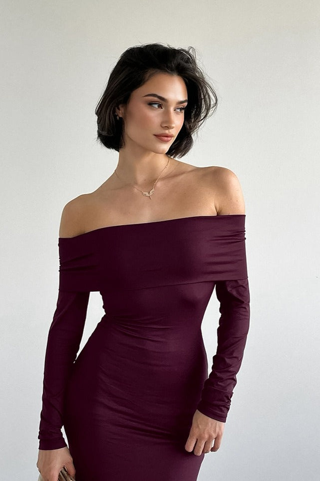 Off-the-shoulder Bodycon Maxi Dress