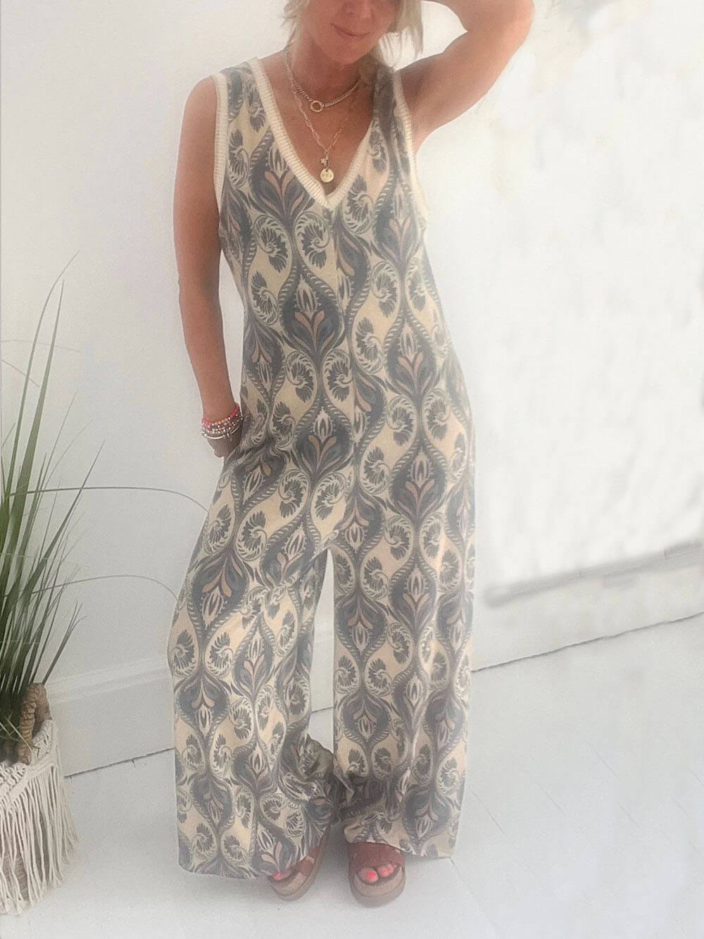 Printed Texture V-neck Loose Jumpsuit