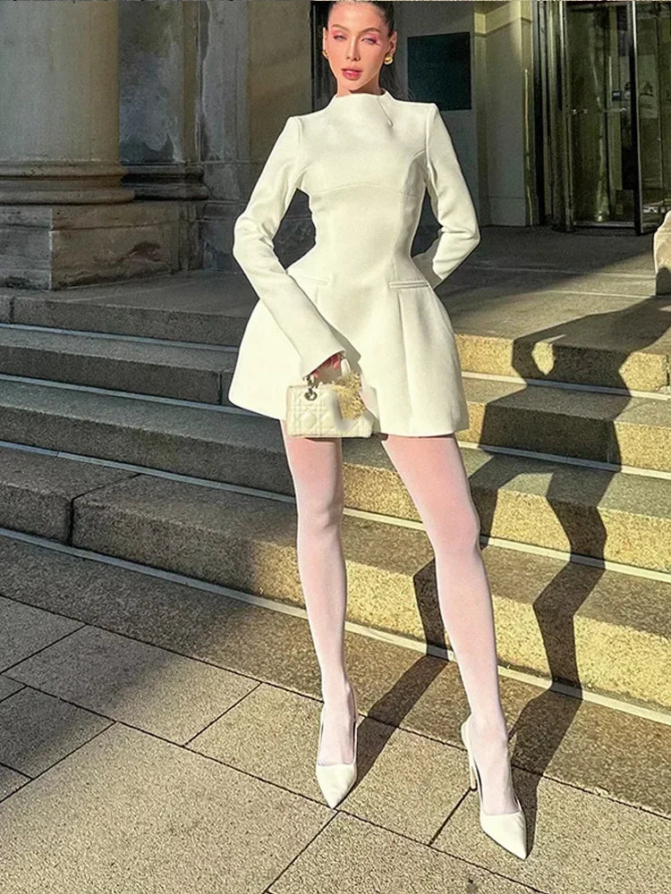 Round Neck Long Sleeved Mini Dress Backless Slim Fit A-line Vestidos Lady Party Club Evening Gowns