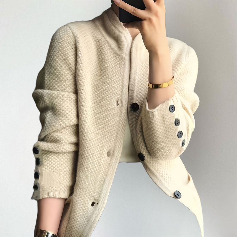 Brigitte - Stylish Cardigan