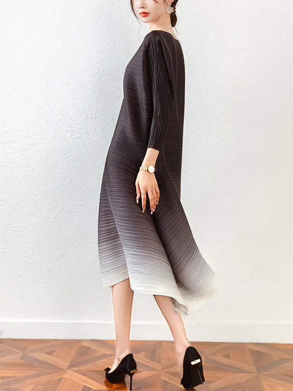 Original Long Sleeves Loose Pleated Gradient Round-neck Midi Dresses
