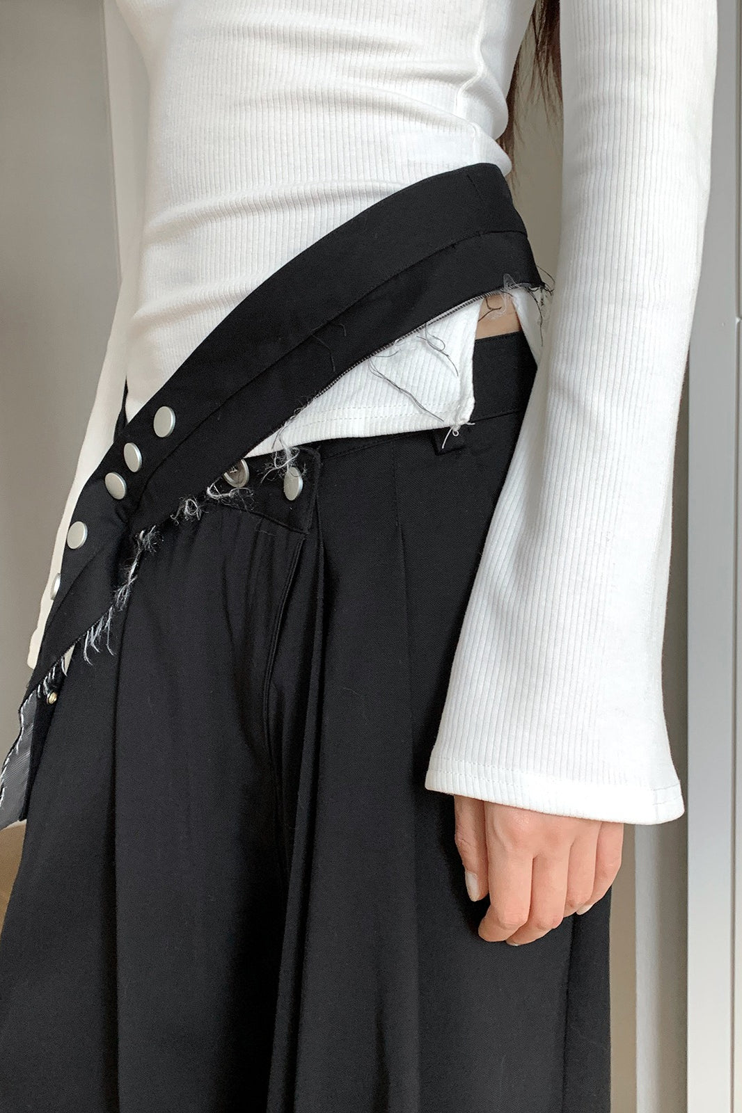 Wide-leg Straight-leg Pants