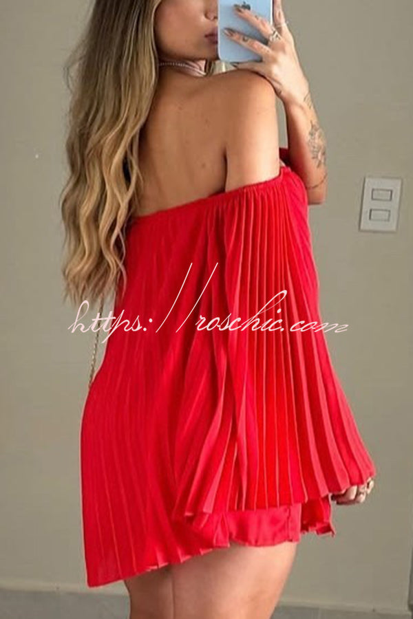 Off-the-shoulder Pleated Loose Top and Elastic Waist Shorts Set