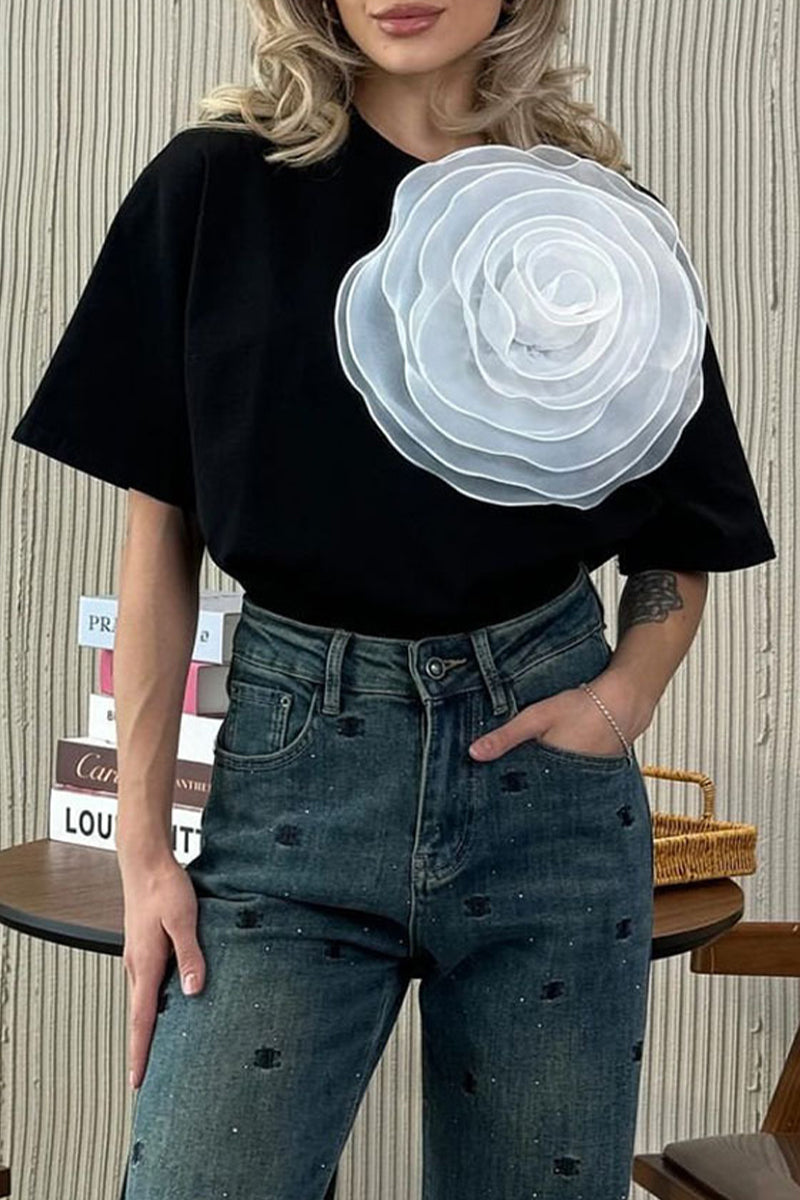 Sweet Flowers O Neck T-shirts(4 Colors)