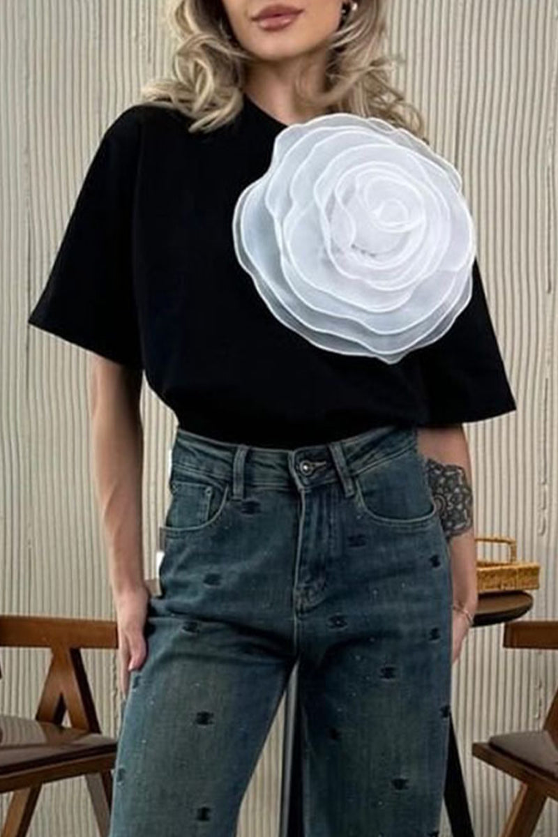 Sweet Flowers O Neck T-shirts(4 Colors)
