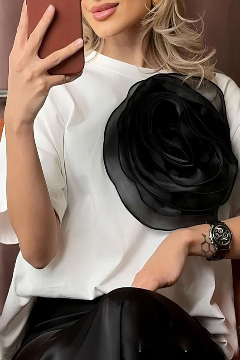 Sweet Flowers O Neck T-shirts(4 Colors)