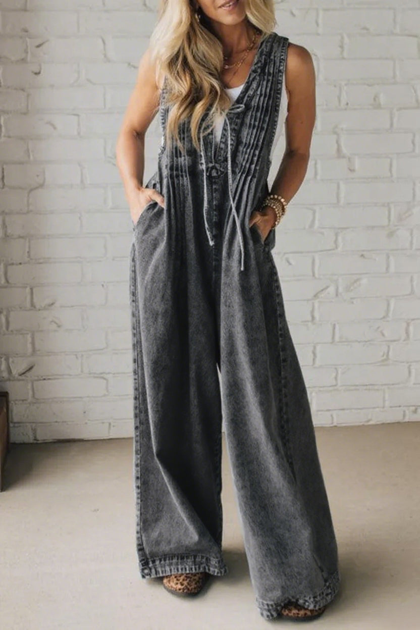 ' Shoulder Strap Hollow Splicing Pleated Jumpsuit