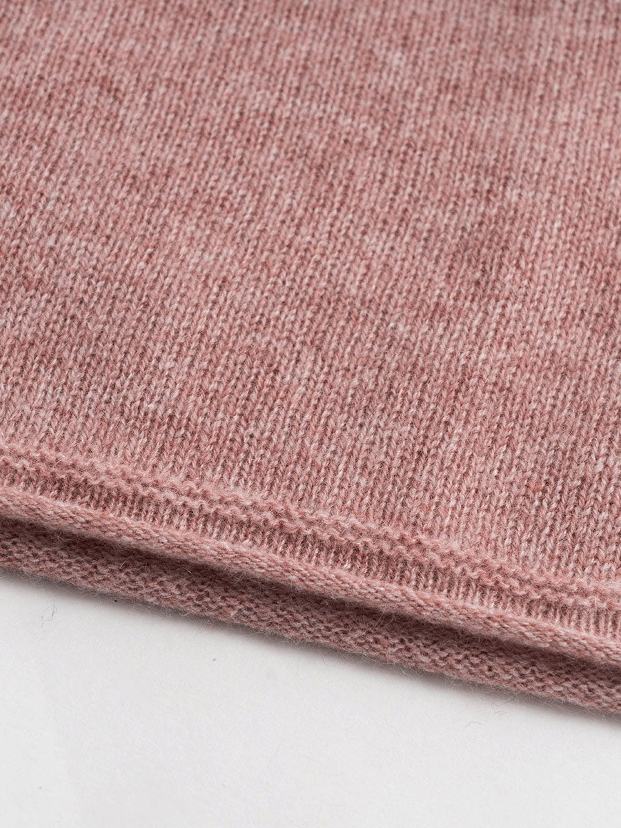 100% Cashmere Round Neck Knit Sweater