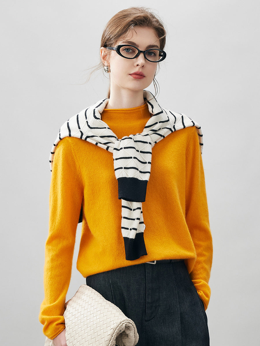 100% Cashmere Round Neck Knit Sweater