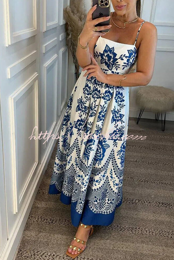 Villa Vacation Print Back Smocked Loose Midi Dress