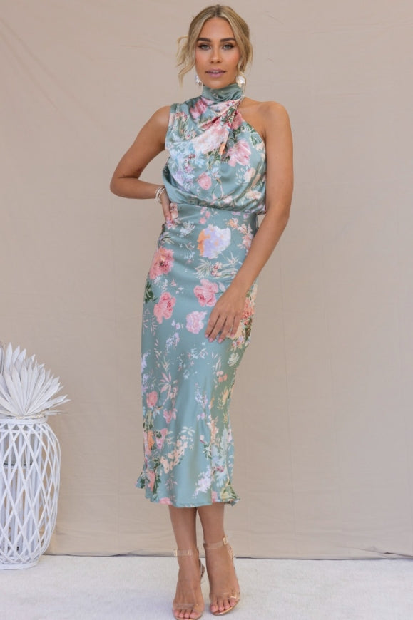 Wine Country Dates Halter Neck Elastic Waist Maxi Dress