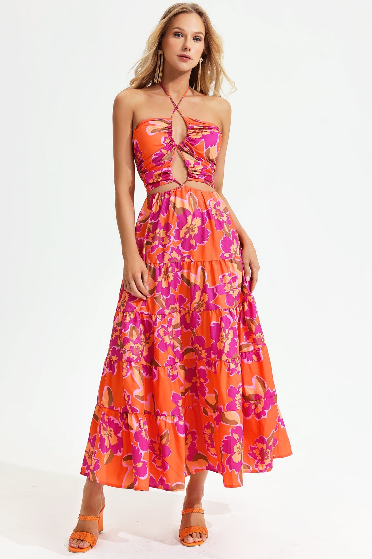 Halter Neck Cut-out Maxi Dress