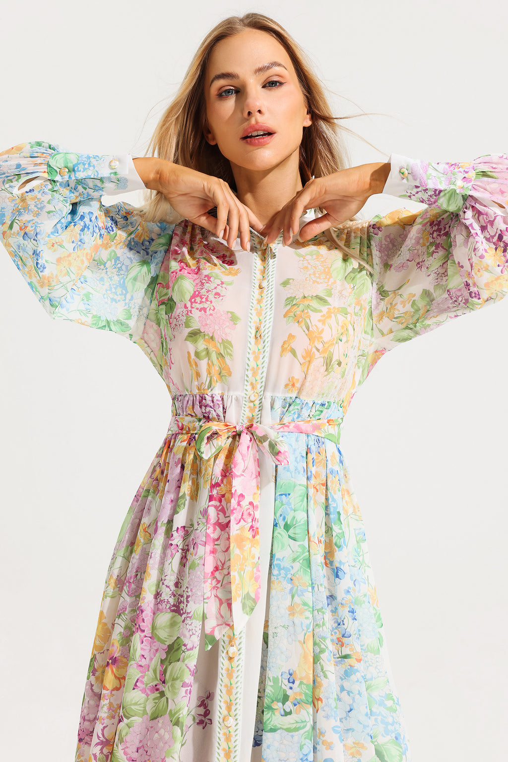 Long Sleeves Midi Dress With Belt