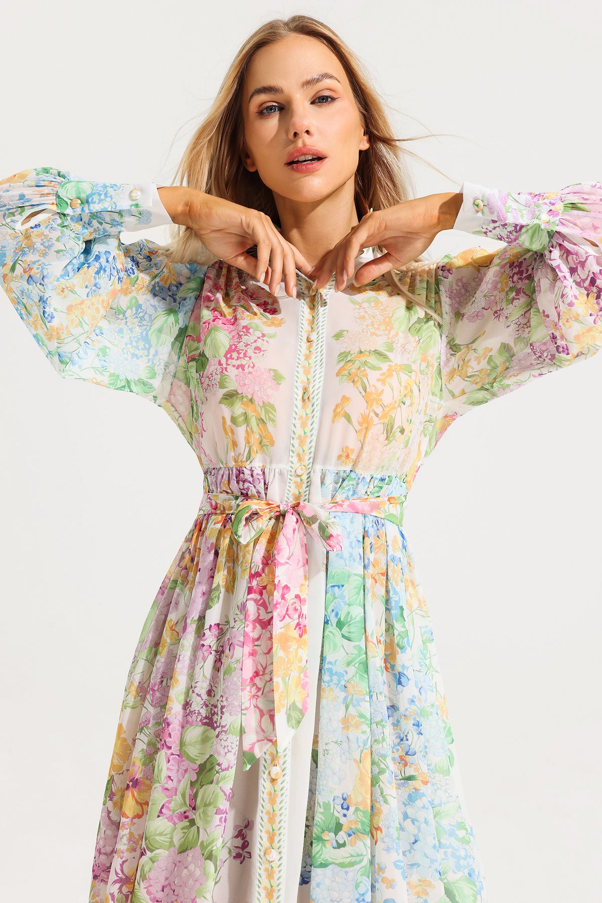 Long Sleeves Midi Dress With Belt