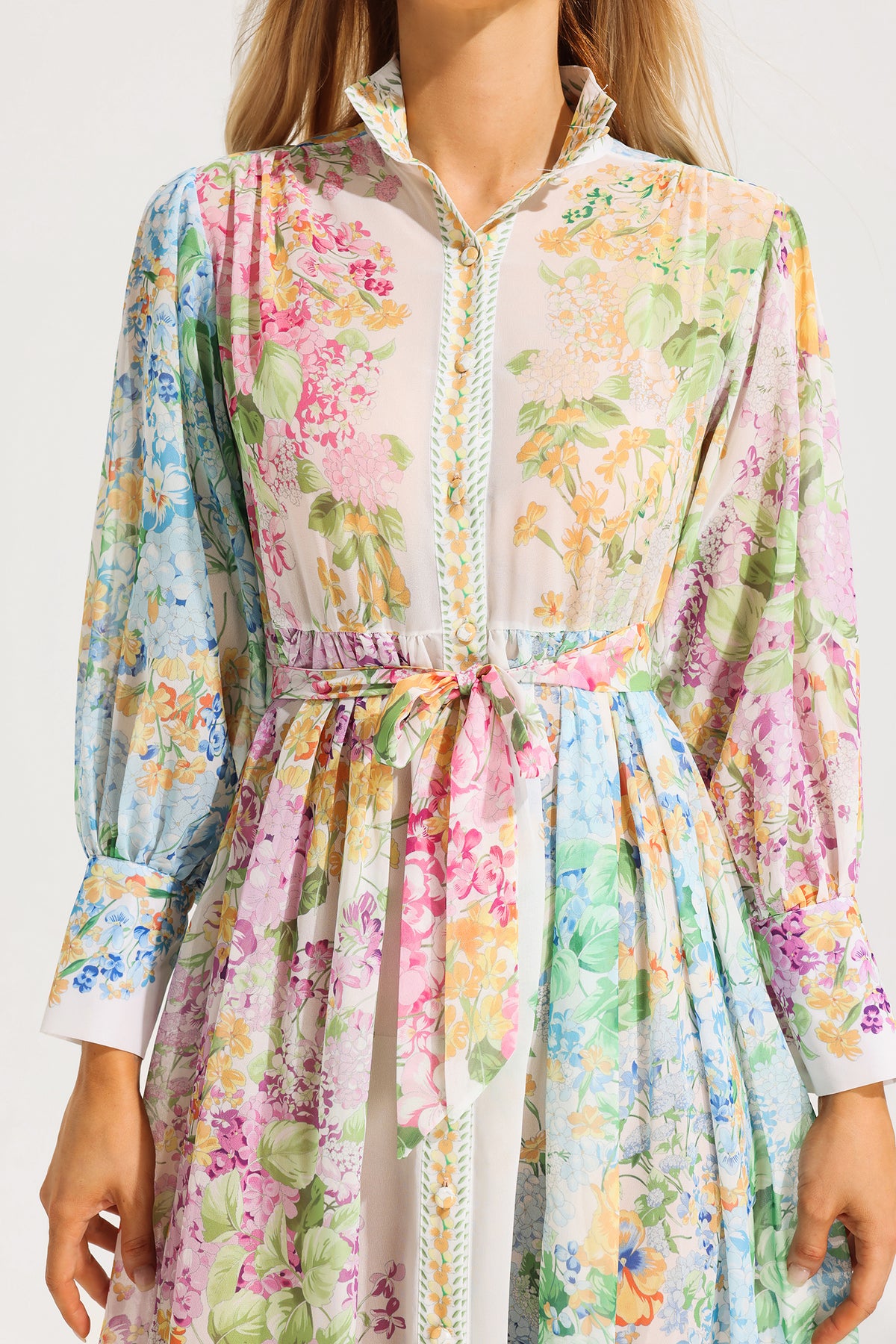 Long Sleeves Midi Dress With Belt