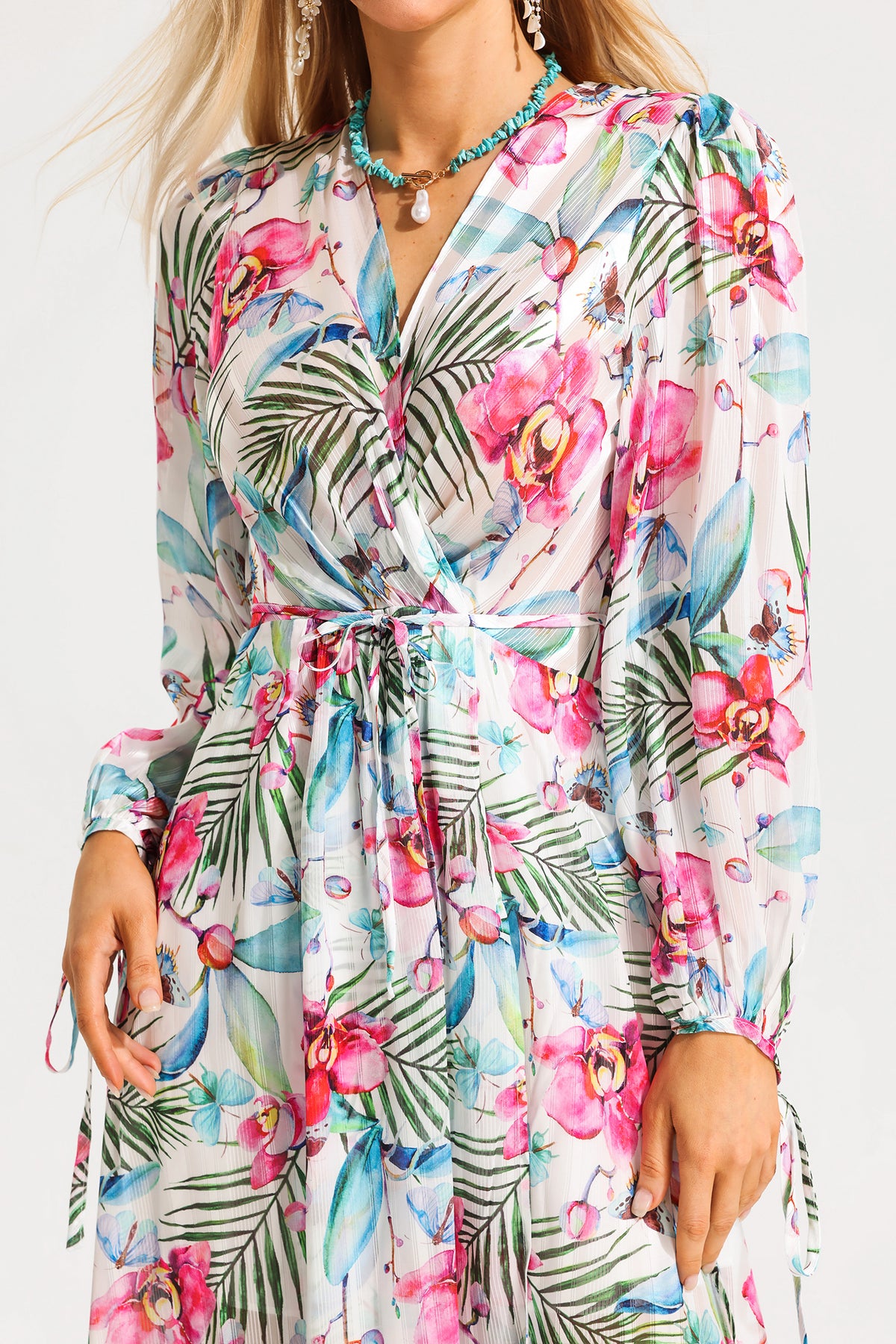 Lantern Sleeve V-neck Midi Dress