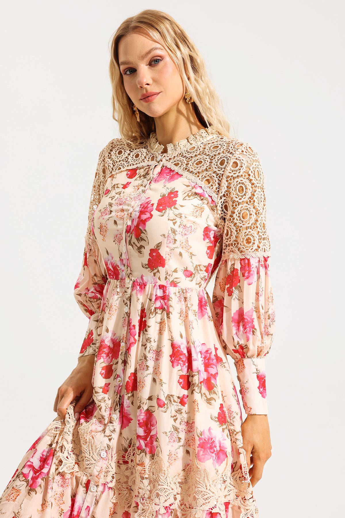 Lace Lantern Sleeve Midi Dress