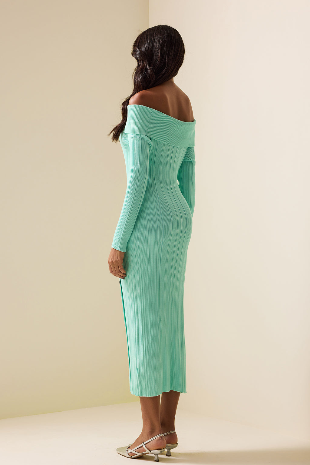 Knit Cut-out Long Sleeve Midi Dress