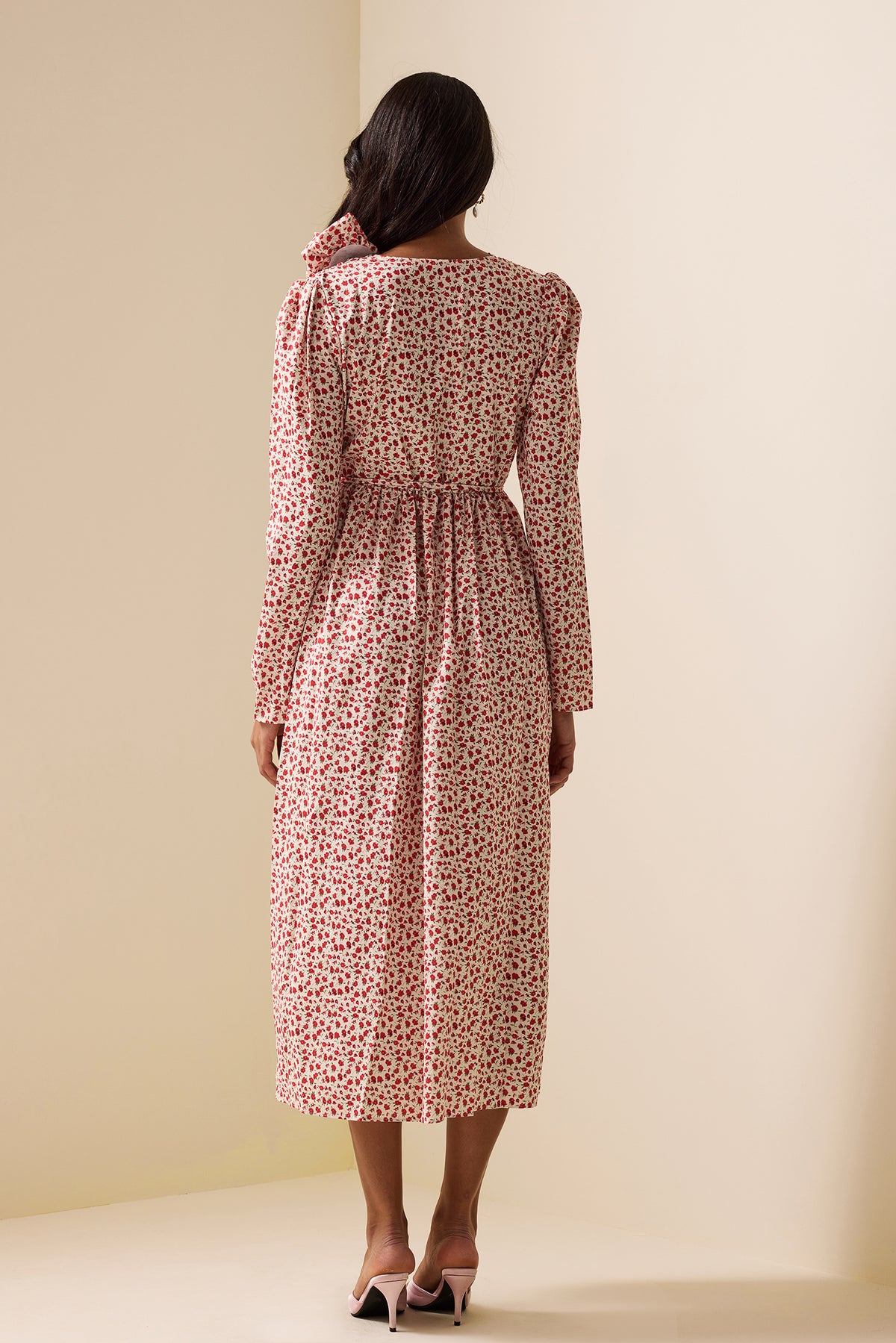 3d Long Sleeve Split Midi Dress