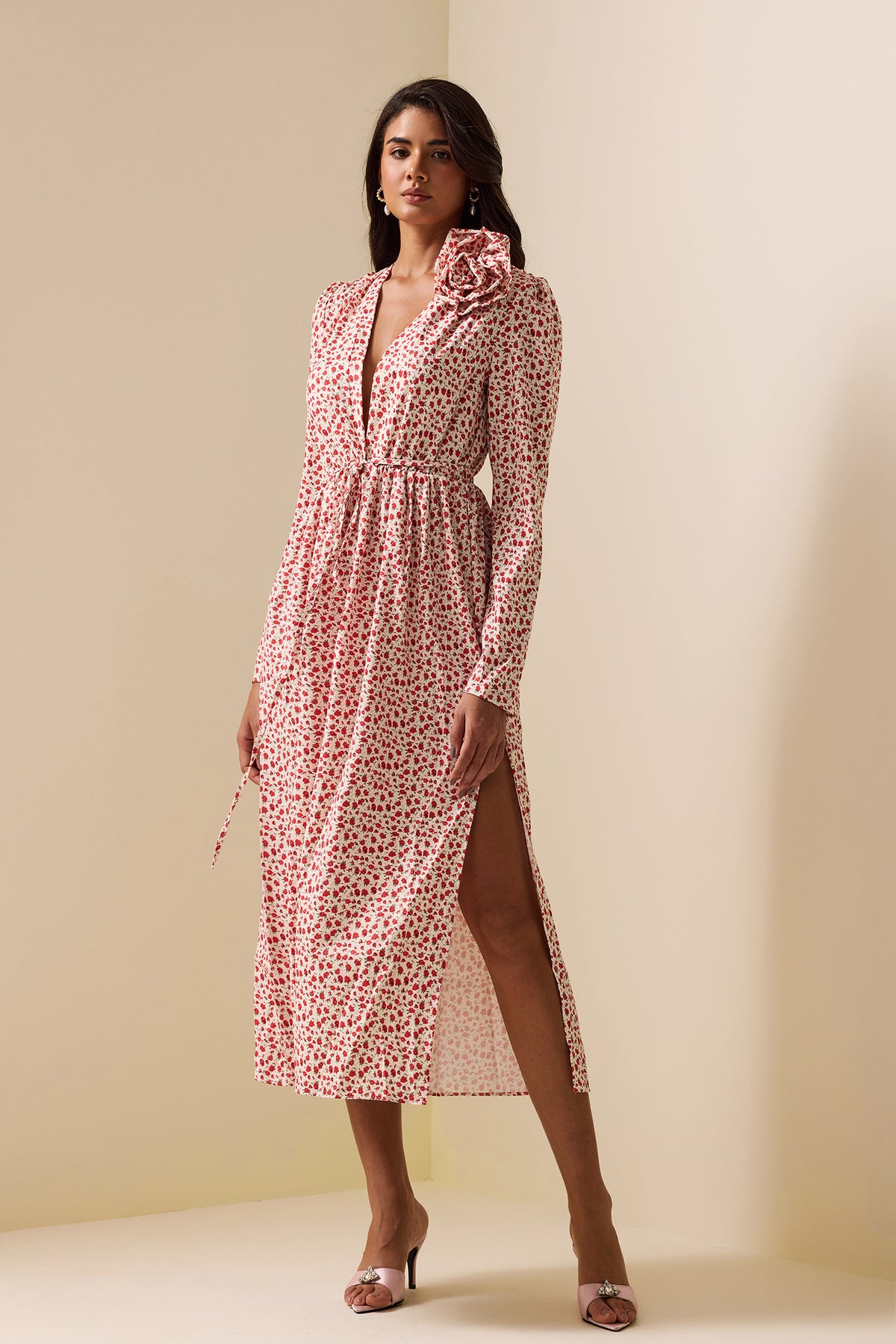 3d Long Sleeve Split Midi Dress