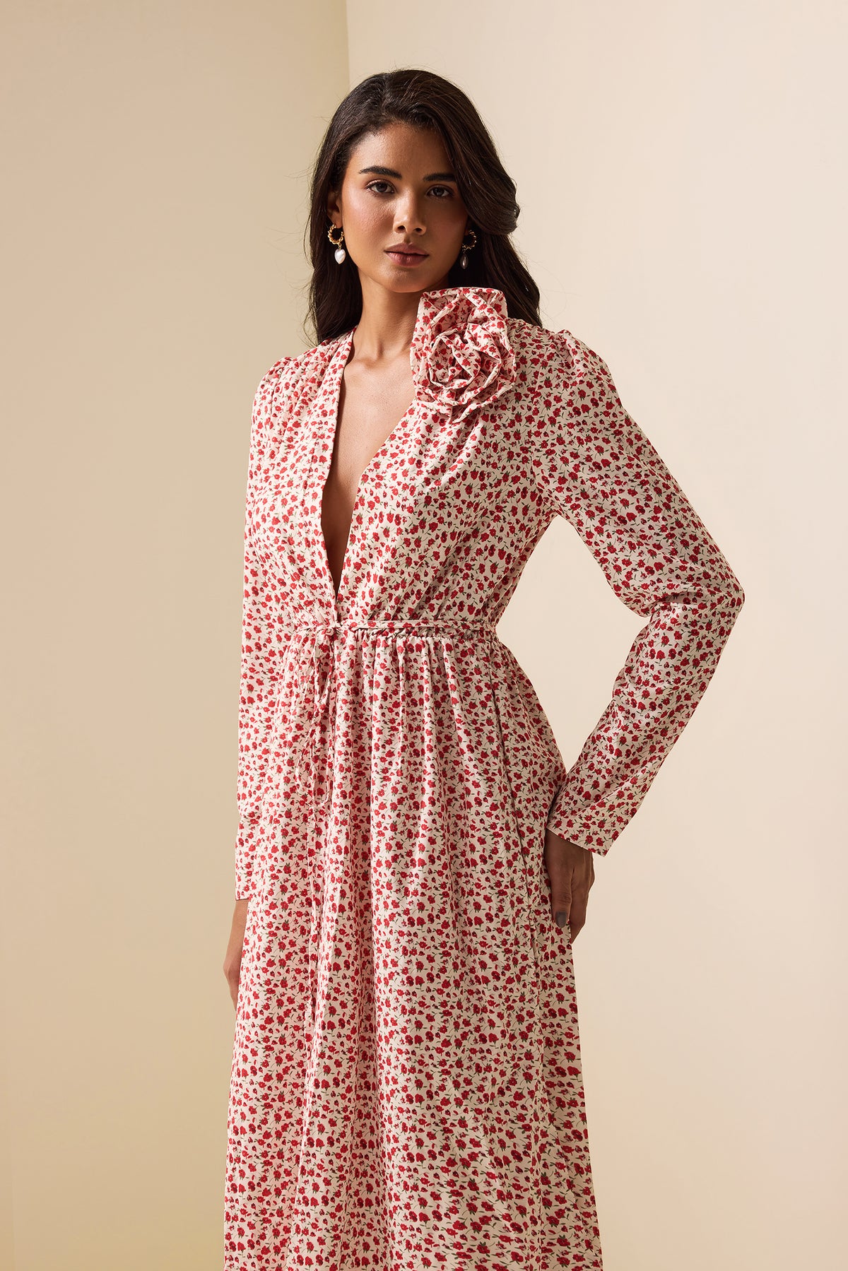 3d Long Sleeve Split Midi Dress