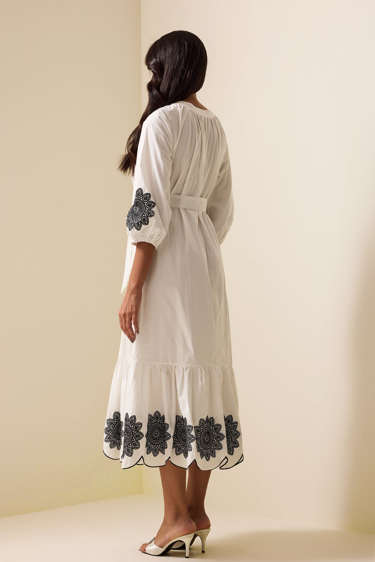 Embroidered Raglan Sleeve Midi Dress With Belt
