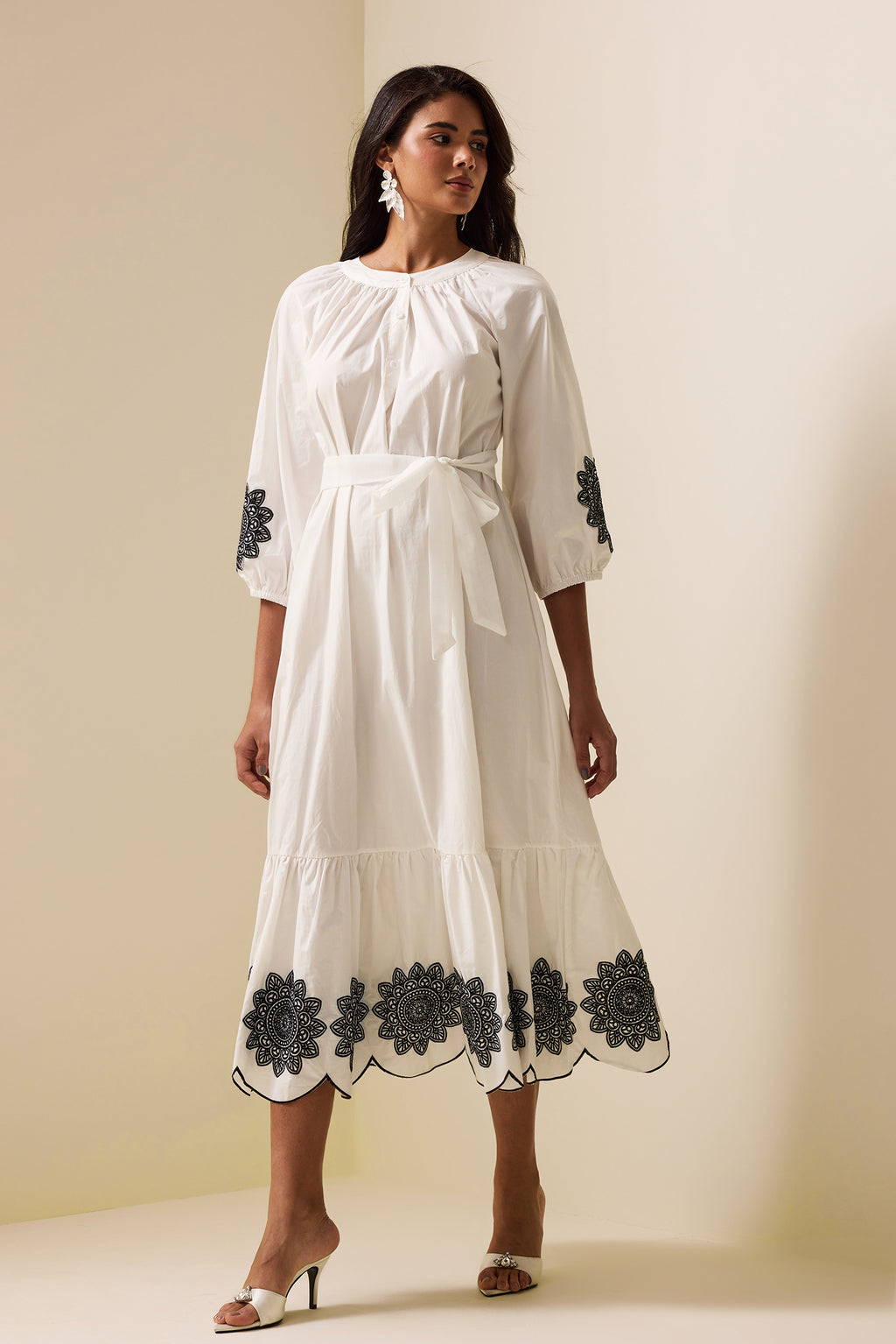 Embroidered Raglan Sleeve Midi Dress With Belt