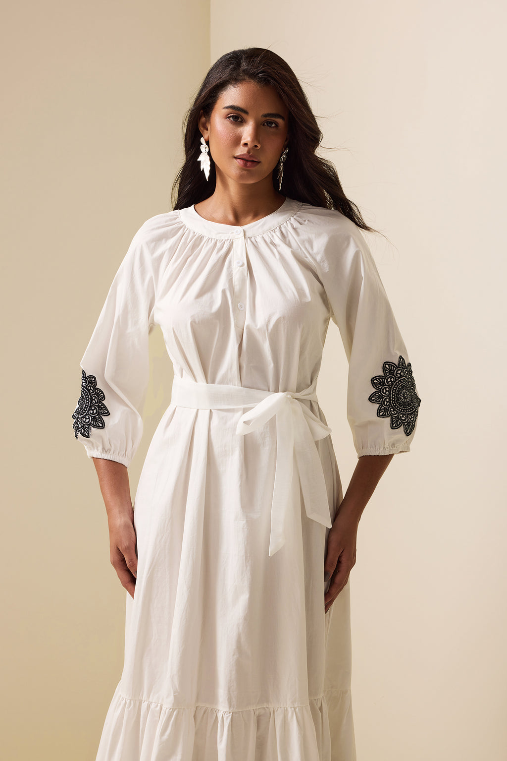 Embroidered Raglan Sleeve Midi Dress With Belt