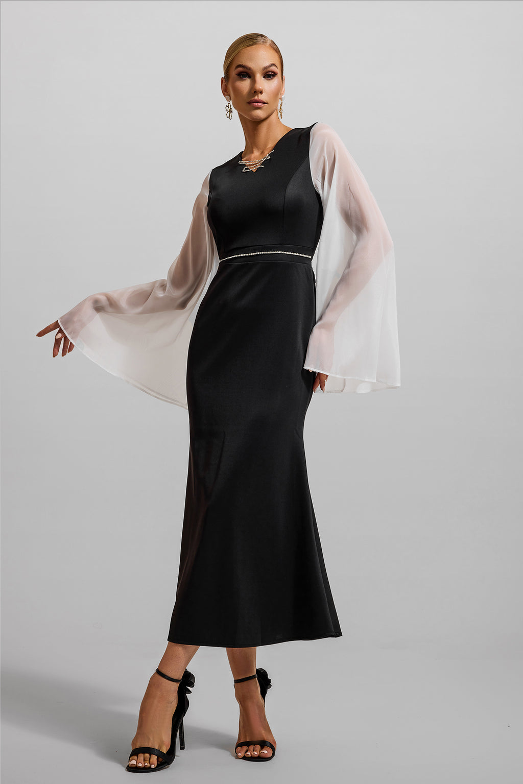 Contrast Color Rhinestone Maxi Dress