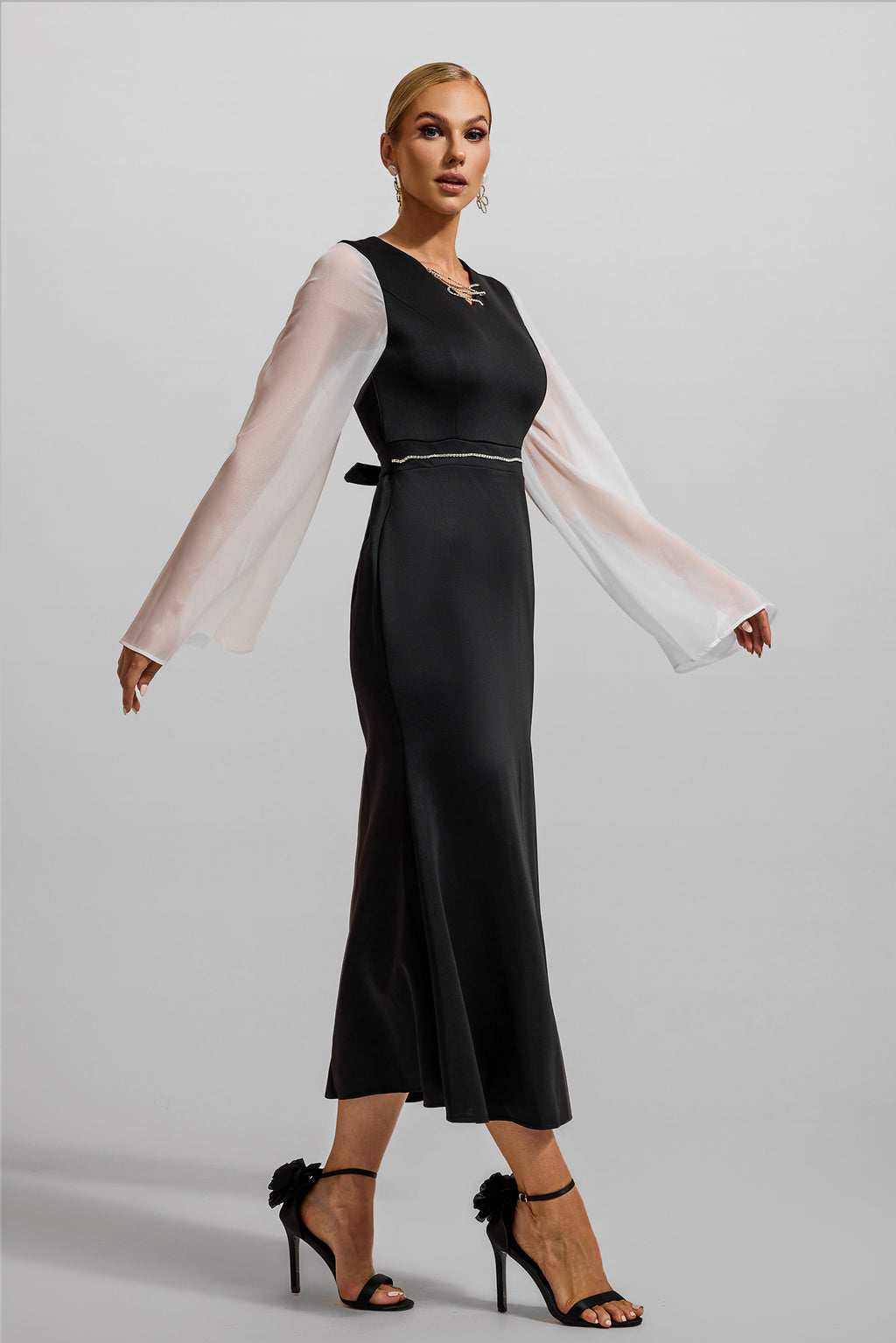 Contrast Color Rhinestone Maxi Dress