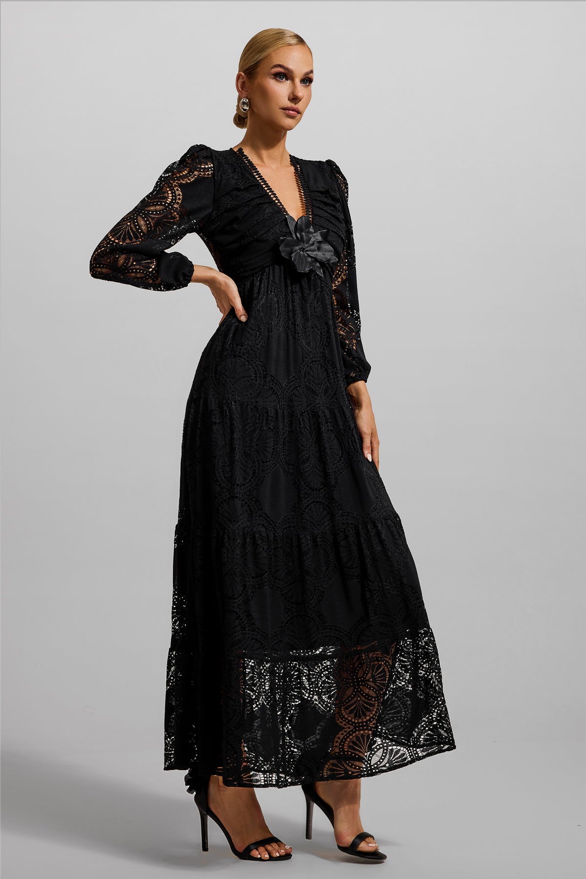 Lace 3d Flower Long Sleeve Midi Dress Black