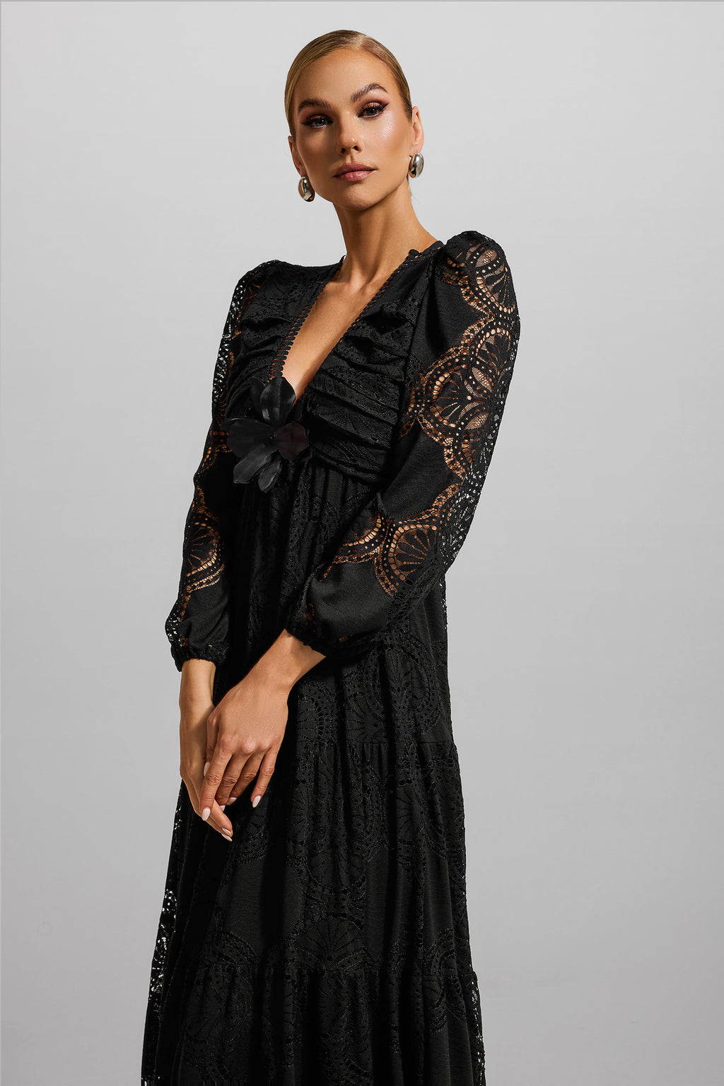Lace 3d Flower Long Sleeve Midi Dress Black