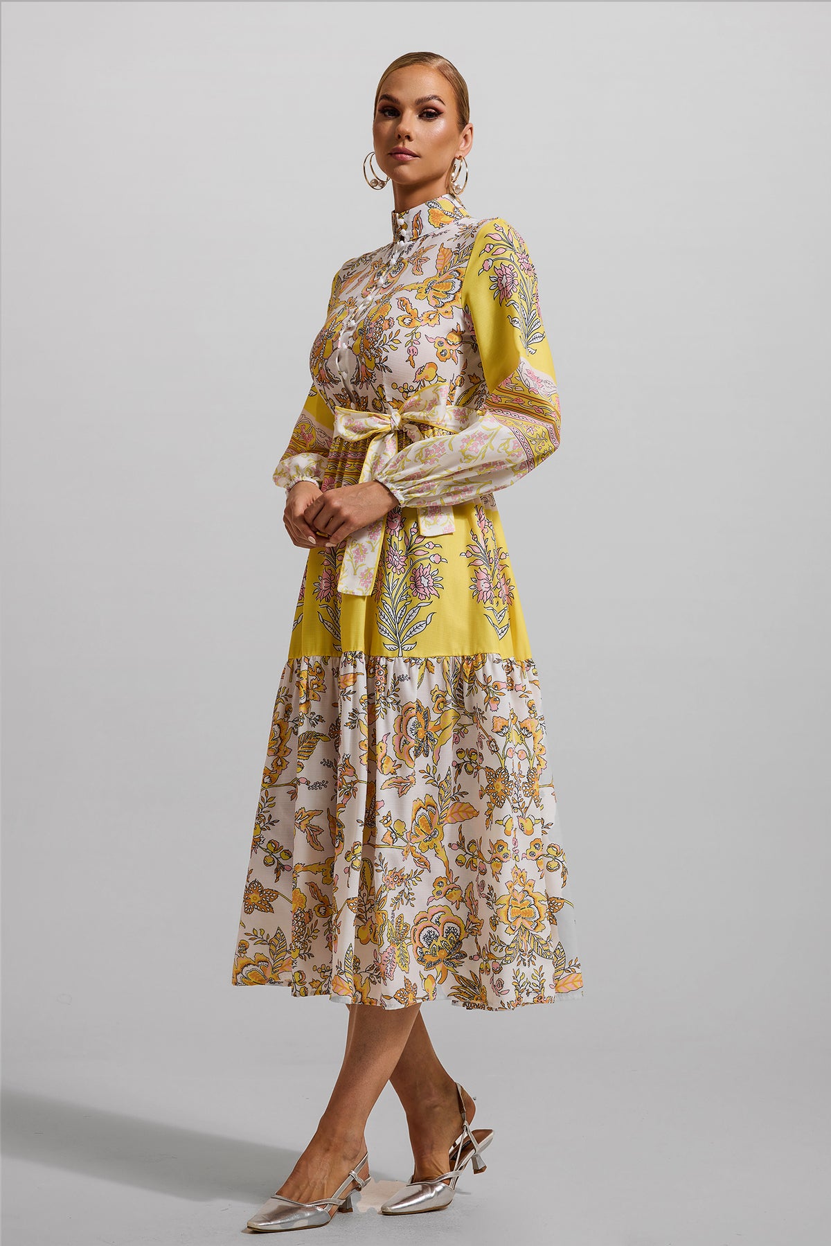 Lantern Sleeve Bottom Midi Dress With Belt