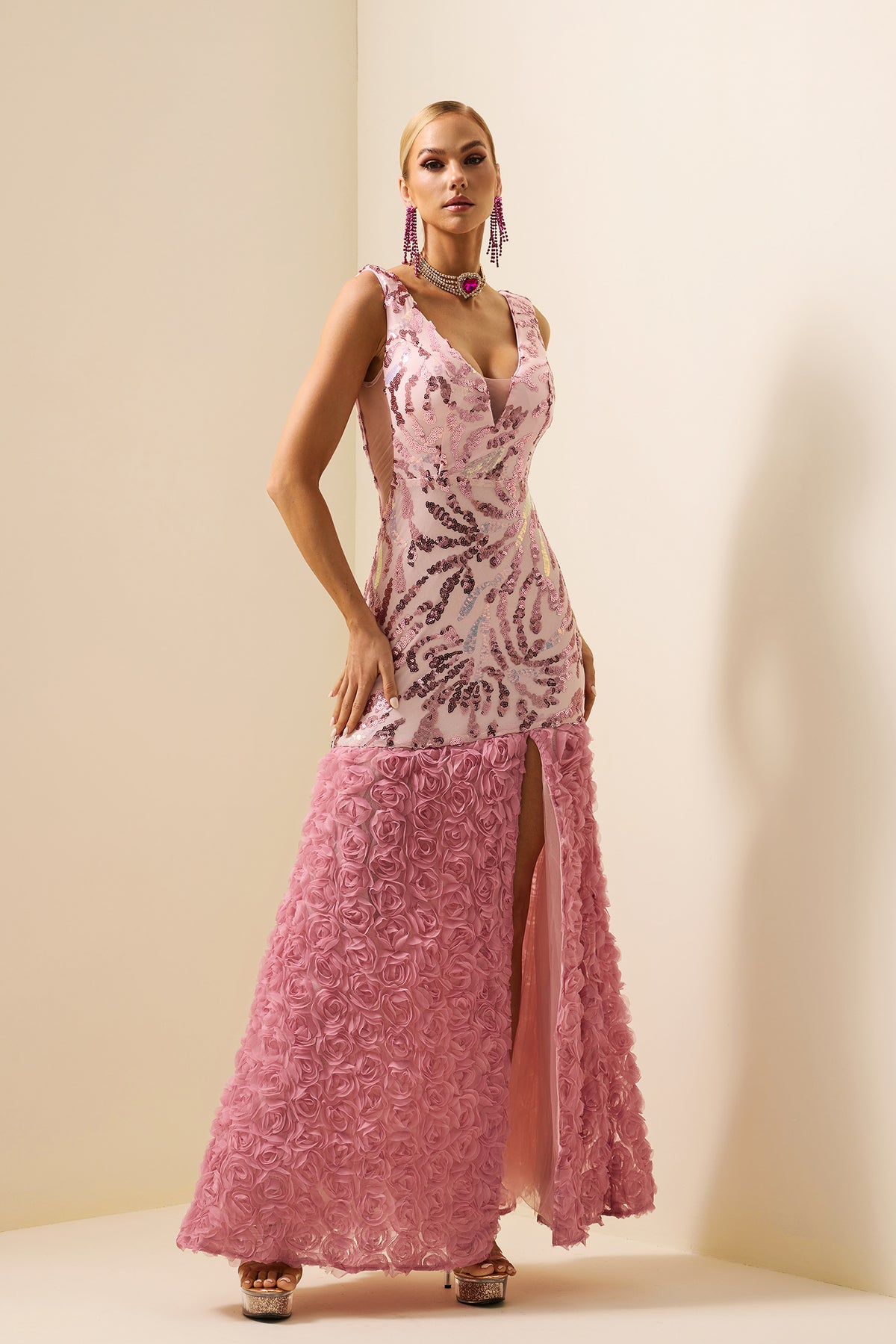 Sequin V-neck Sleeveless Maxi Dress