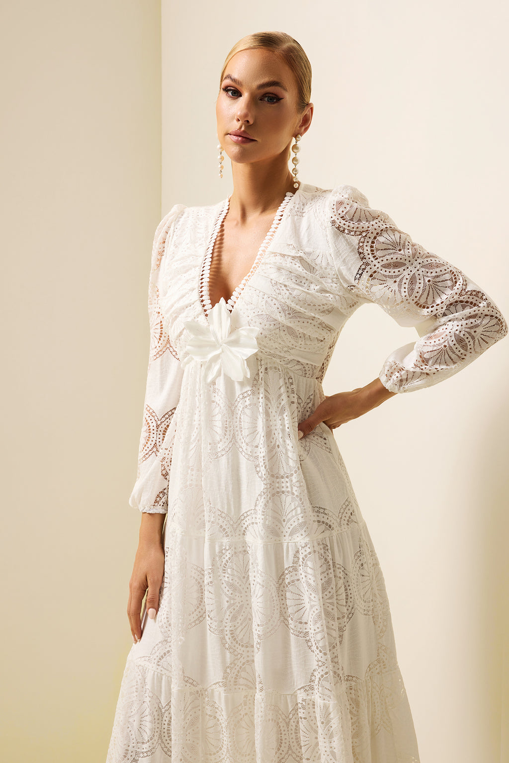 Lace 3d Flower Long Sleeve Midi Dress White