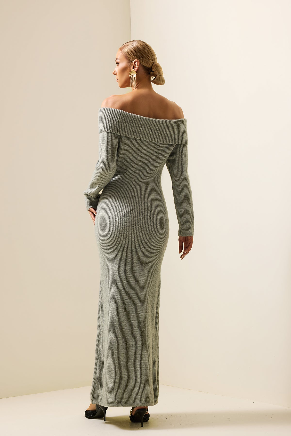 Jersey Off-shoulder Maxi Dress