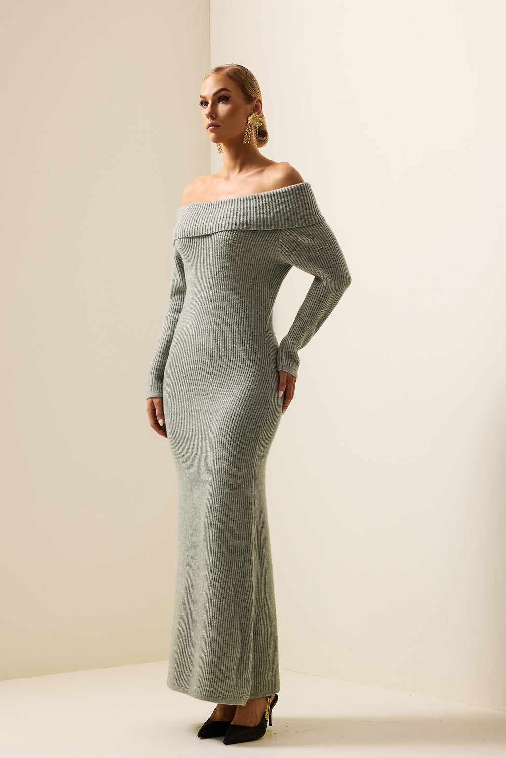 Jersey Off-shoulder Maxi Dress
