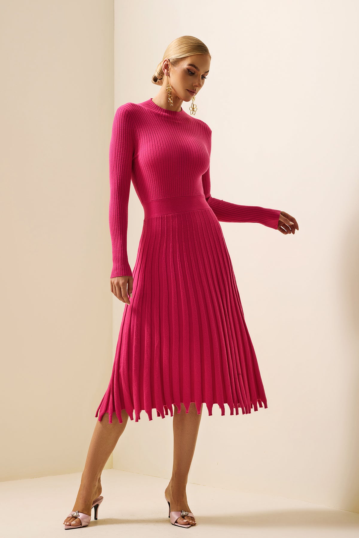 Knit Pleated Long Sleeve Midi Dress