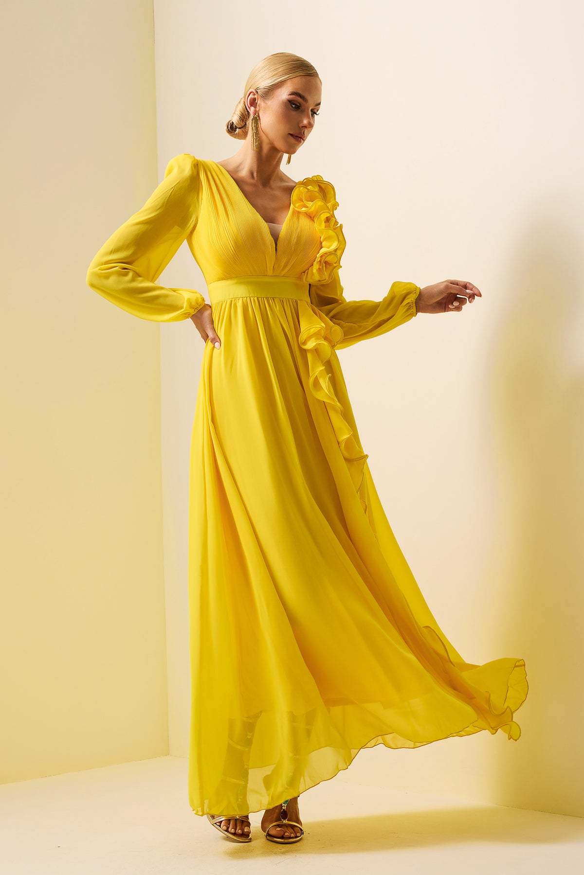 Lantern Sleeve Frill Maxi Dress