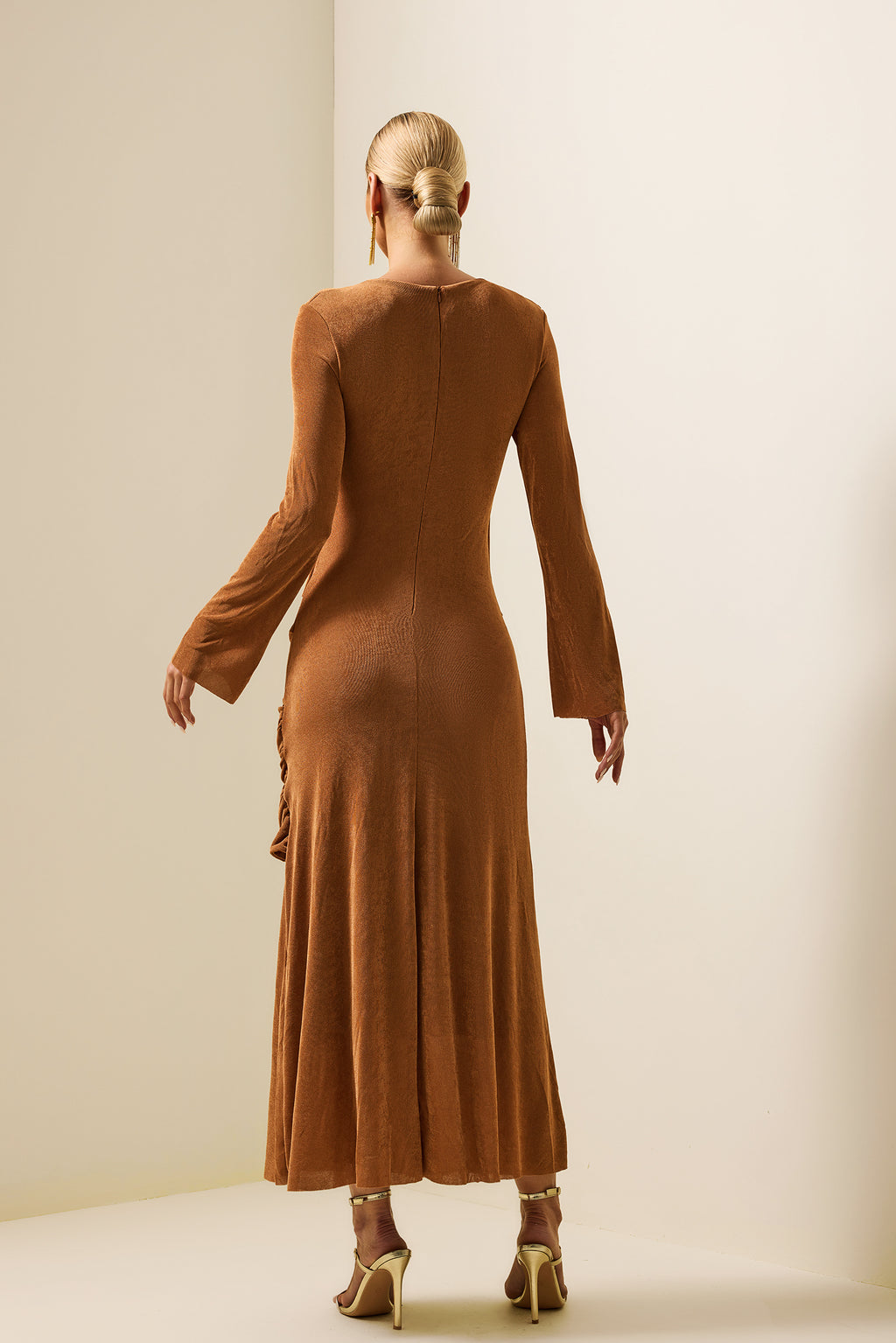 Knit Ruched Long Sleeve Maxi Dress Brown