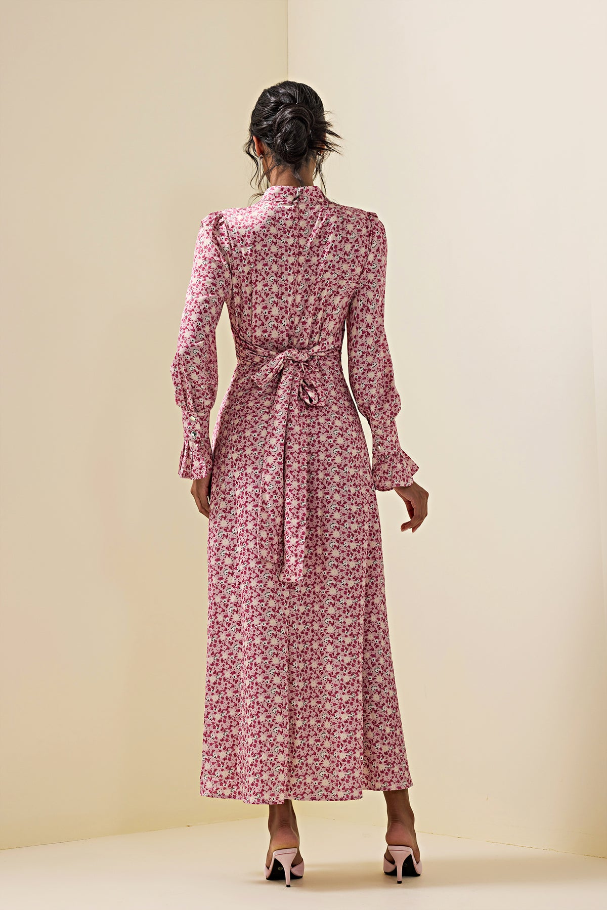 Lace Up Long Sleeve Midi Dress