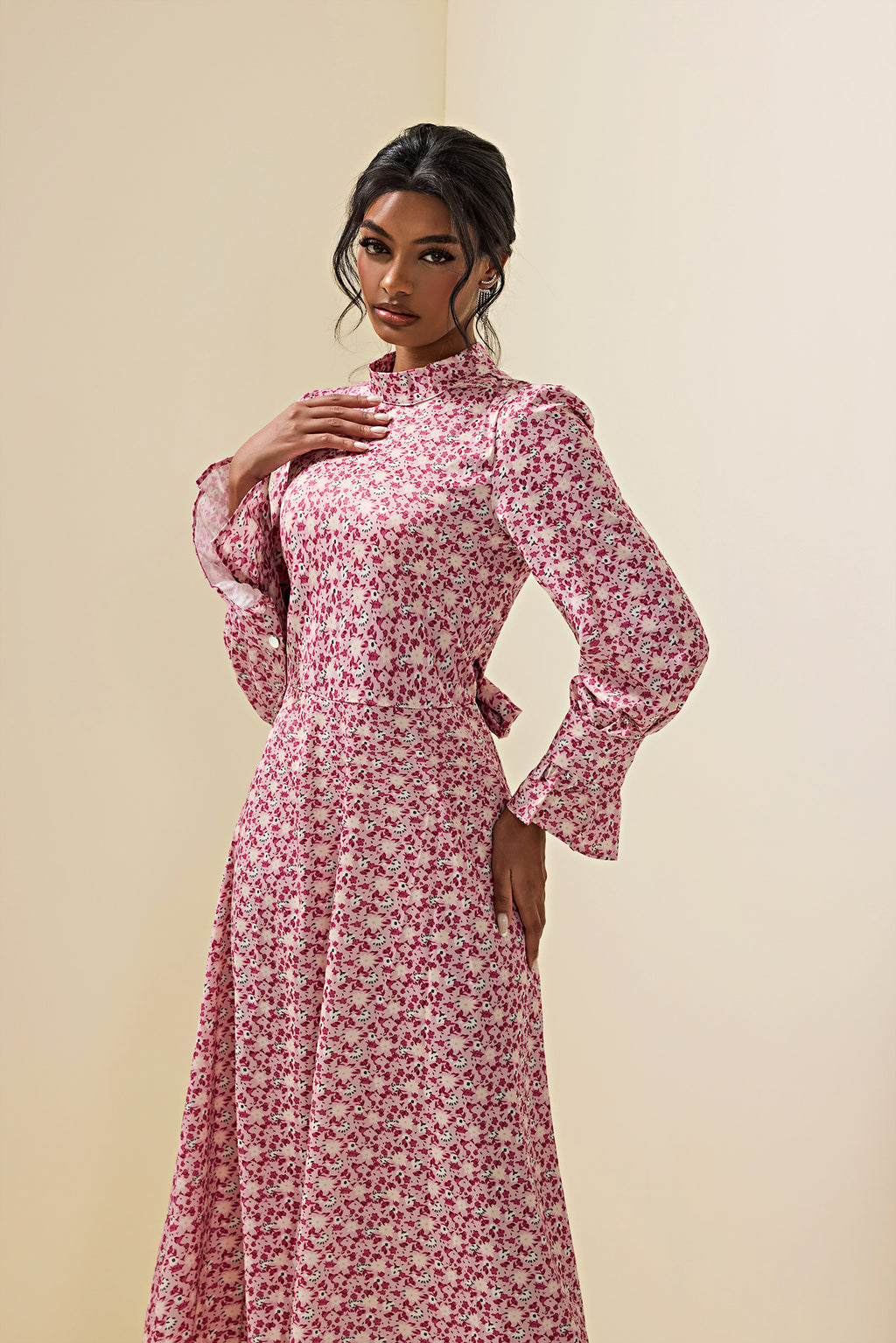 Lace Up Long Sleeve Midi Dress