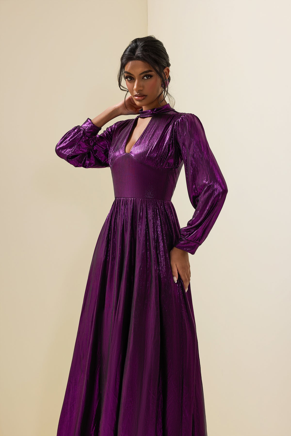 Lantern Sleeve Split Midi Dress