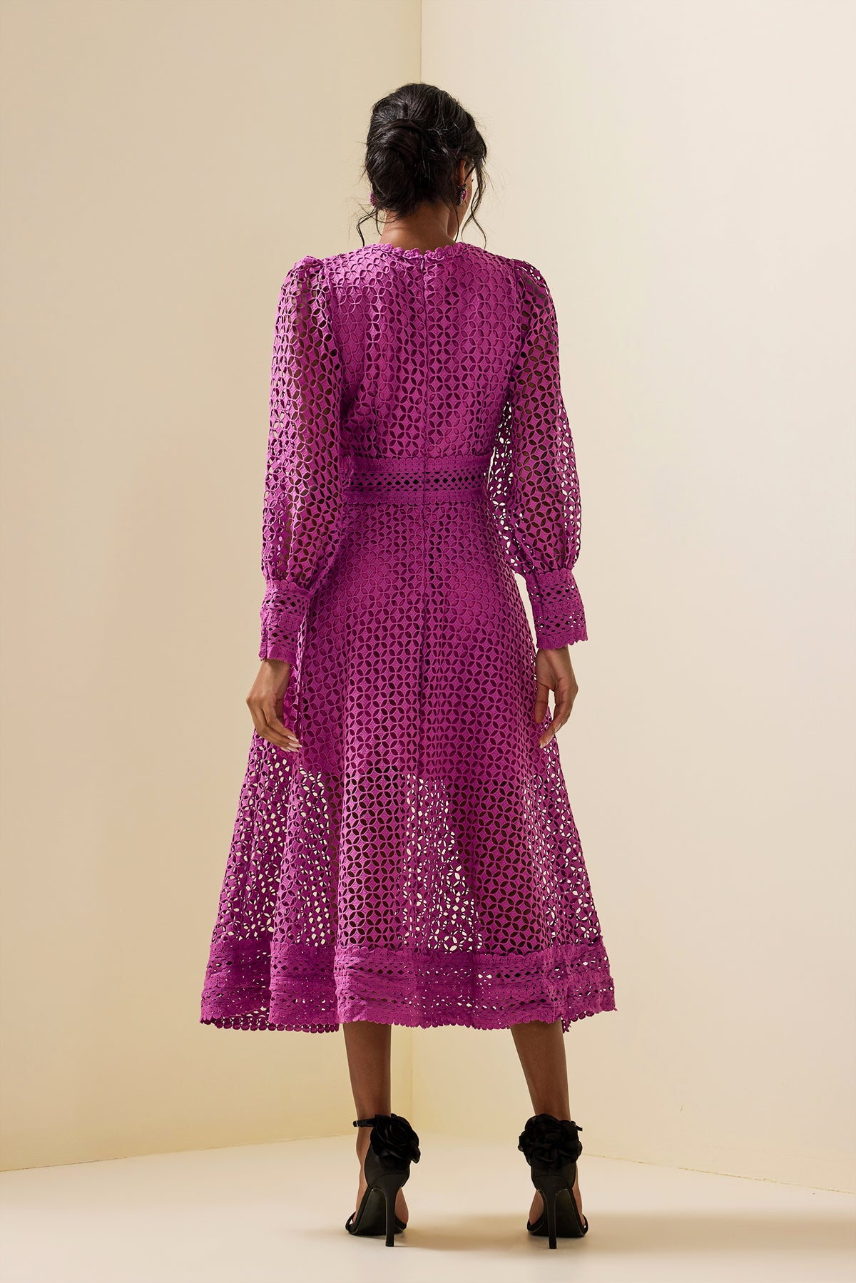 Lace Lantern Sleeve Midi Dress