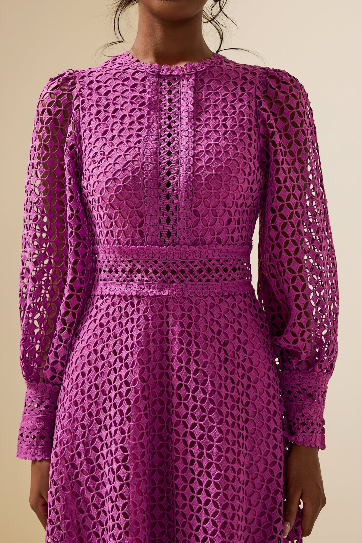 Lace Lantern Sleeve Midi Dress