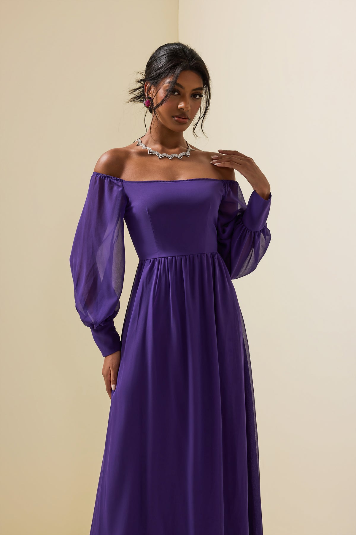 Off-shoulder Lantern Sleeve Maxi Dress